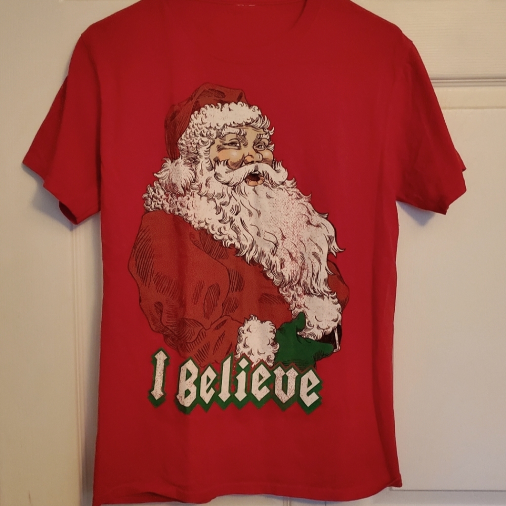 Vintage Look Santa Claus Christmas Tshirt Womans size medium